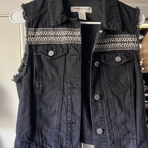 H&M VEST BLACK JEAN